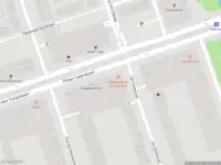 Ambulance met gepaste spoed naar de Pieter Calandlaan in Amsterdam