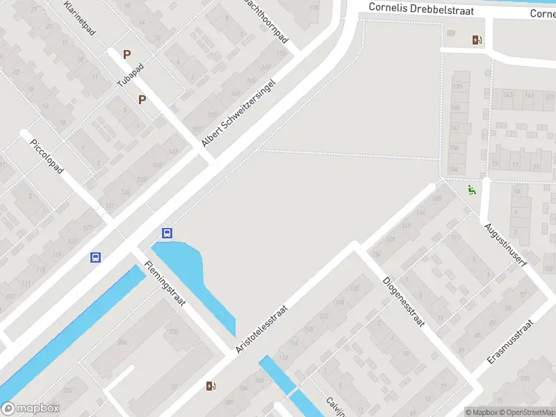 Brandweer met grote spoed naar de Braillestraat in Amersfoort vanwege afhijsen patient