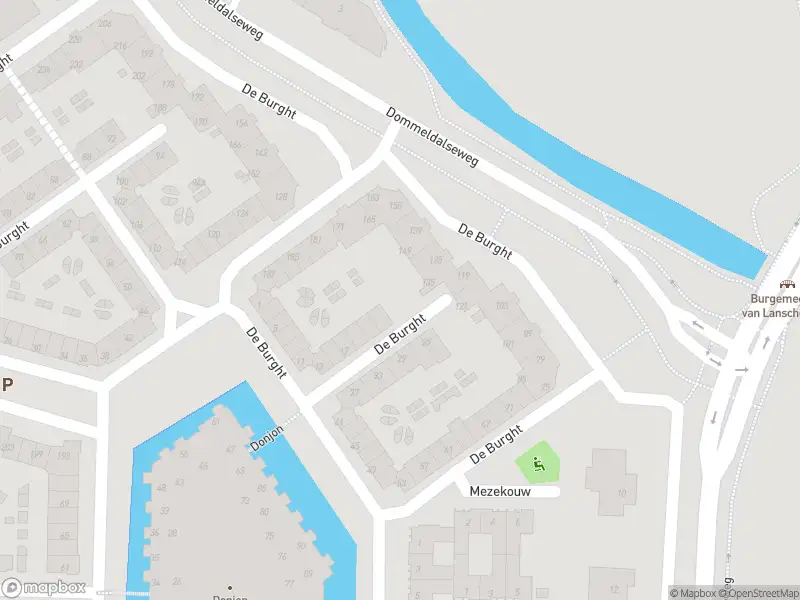 Brandweer met gepaste spoed naar de Dommeldalseweg in Geldrop vanwege stormschade