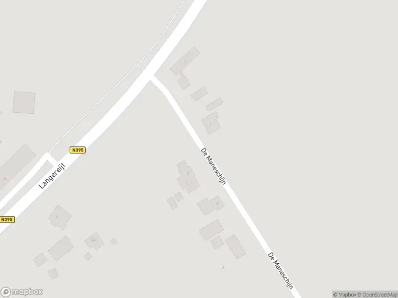 Brandweer met gepaste spoed naar de De Maneschijn in Oost West en Middelbeers vanwege stormschade