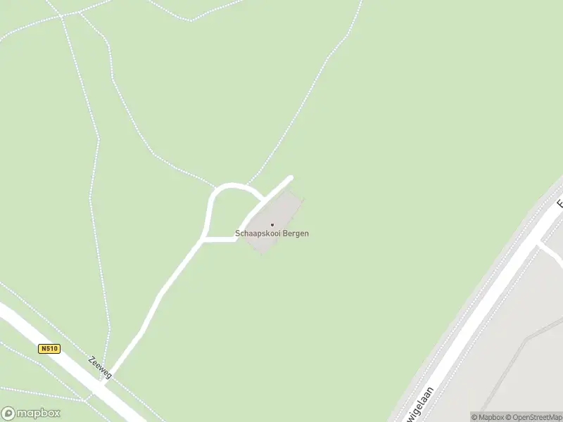 Brandweer met gepaste spoed naar de Zeeweg in Bergen vanwege stormschade