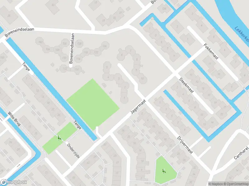 Ambulance met grote spoed naar de Jagermast in Krimpen aan den IJssel