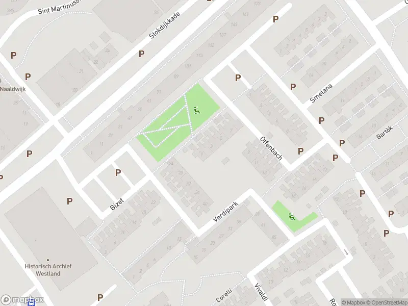 Brandweer met gepaste spoed naar de Offenbach in Naaldwijk vanwege stormschade