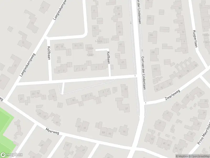 Brandweer met gepaste spoed naar de Kolfbaan in Naarden vanwege stormschade