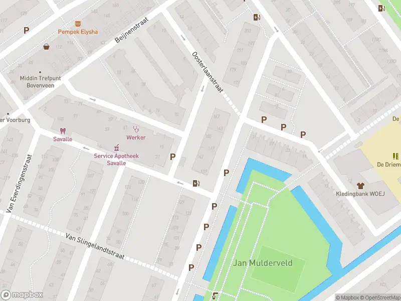 Ambulance met grote spoed naar de Frederik van Eedenstraat in Voorburg