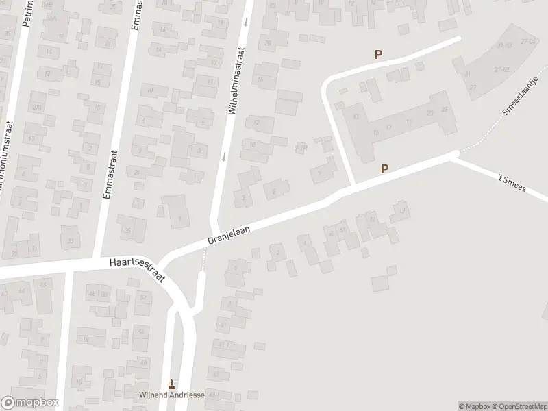 Brandweer met gepaste spoed naar de Oranjelaan in Aalten vanwege een liftopsluiting