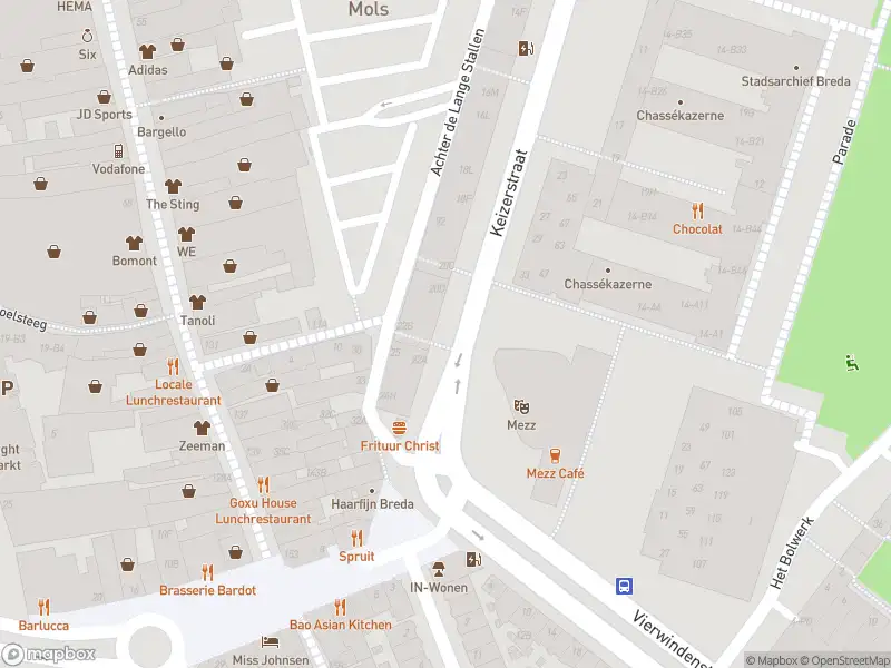 Brandweer met gepaste spoed naar de Concordiastraat in Breda vanwege stormschade