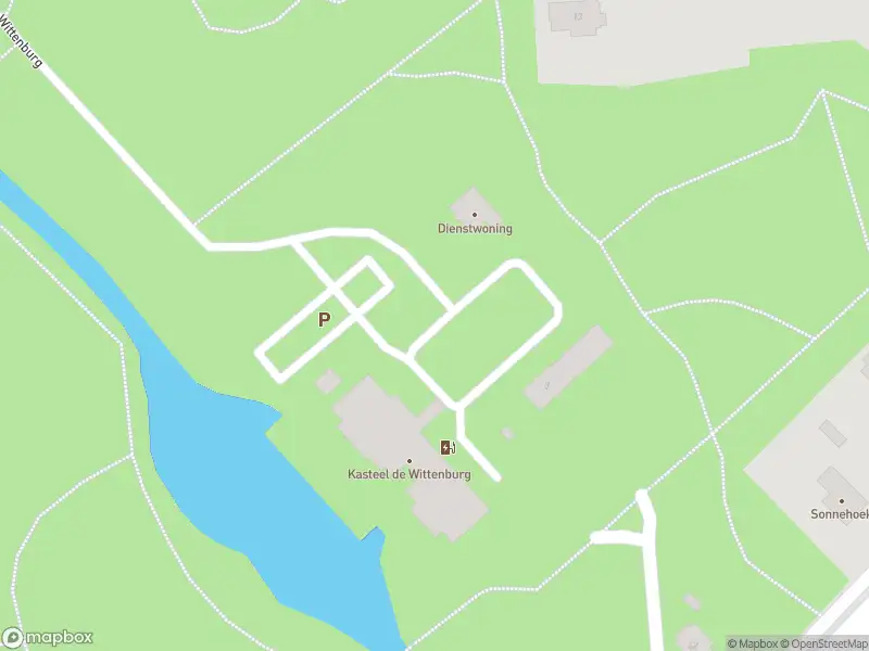 Ambulance met grote spoed naar de Landgoed De Wittenburg in Wassenaar