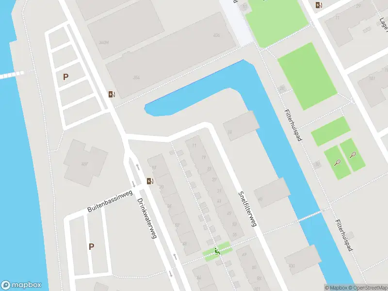 Ambulance met gepaste spoed naar de Snelfilterweg in Rotterdam