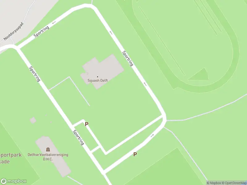 Ambulance met gepaste spoed naar de Sportring in Delft