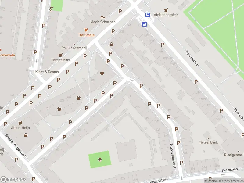 Ambulance met grote spoed naar de Kaapstraat in Rotterdam