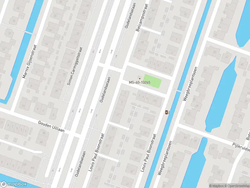Ambulance met gepaste spoed naar de Louis Paul Boonstraat in Berkel en Rodenrijs