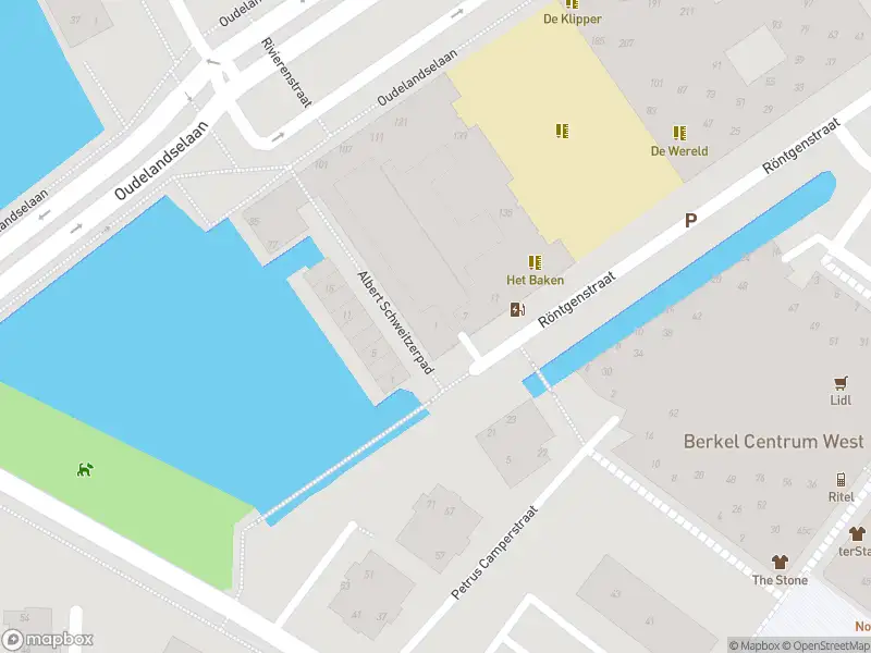 Ambulance met gepaste spoed naar de Röntgenstraat in Berkel en Rodenrijs