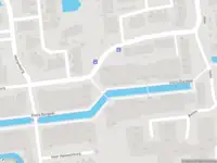 Ambulance met grote spoed naar de Floris Burgwal in Capelle aan den IJssel