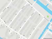 Brandweer met gepaste spoed naar de Catsstraat in Bergschenhoek vanwege wateroverlast