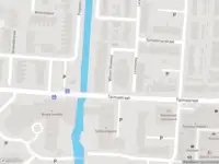 Ambulance met grote spoed naar de Willem Dreeshof in Lekkerkerk