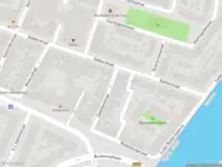 Ambulance met gepaste spoed naar de Casteleynstraat in Haarlem