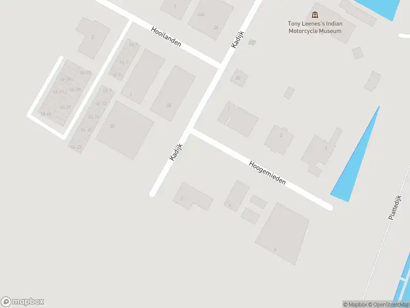 Brandweer en politie met grote spoed naar de Hoogemieden in Lemmer vanwege middelgrote brand