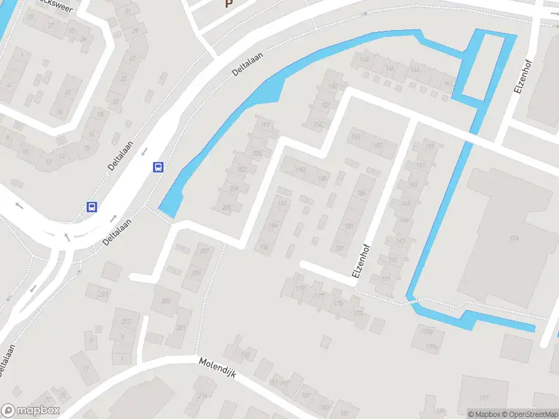 Ambulance met grote spoed naar de Elzenhof in Sliedrecht