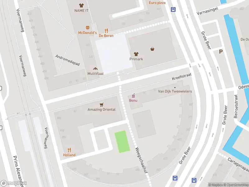 Ambulance met gepaste spoed naar de Kreeftstraat in Rotterdam
