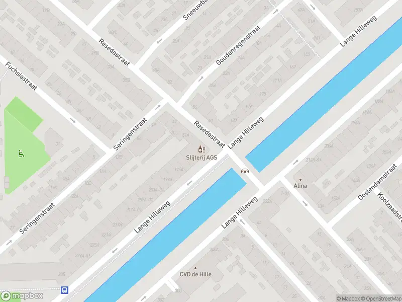 Ambulance met grote spoed naar de Lange Hilleweg in Rotterdam