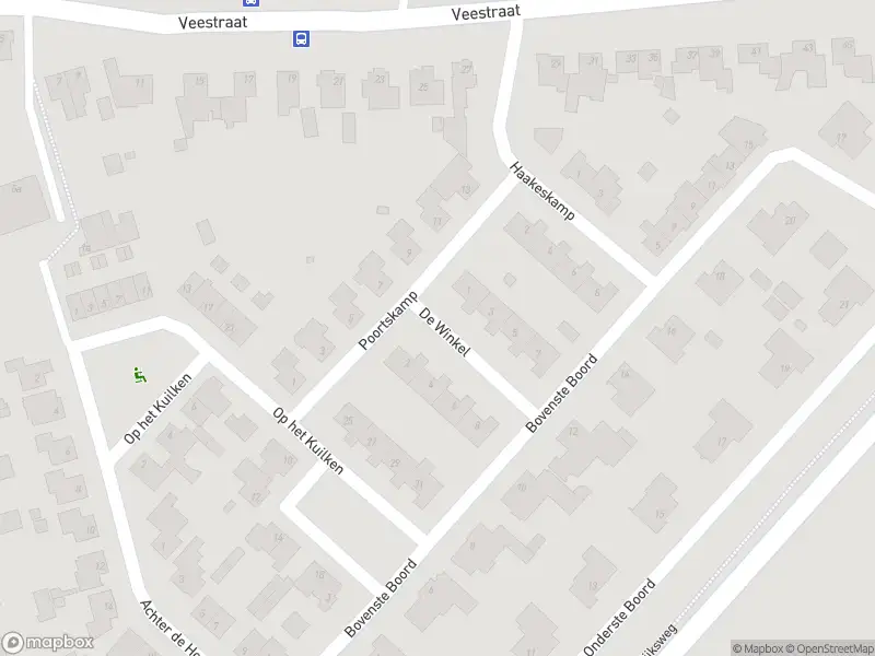 Brandweer met grote spoed naar de De Winkel in Linne