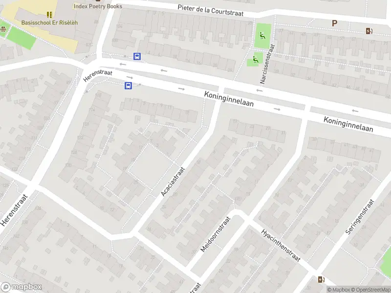 Ambulance met grote spoed naar de Acaciastraat in Leiden