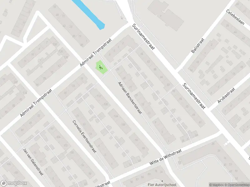 Ambulance met gepaste spoed naar de Adriaan Banckertstraat in Zwijndrecht