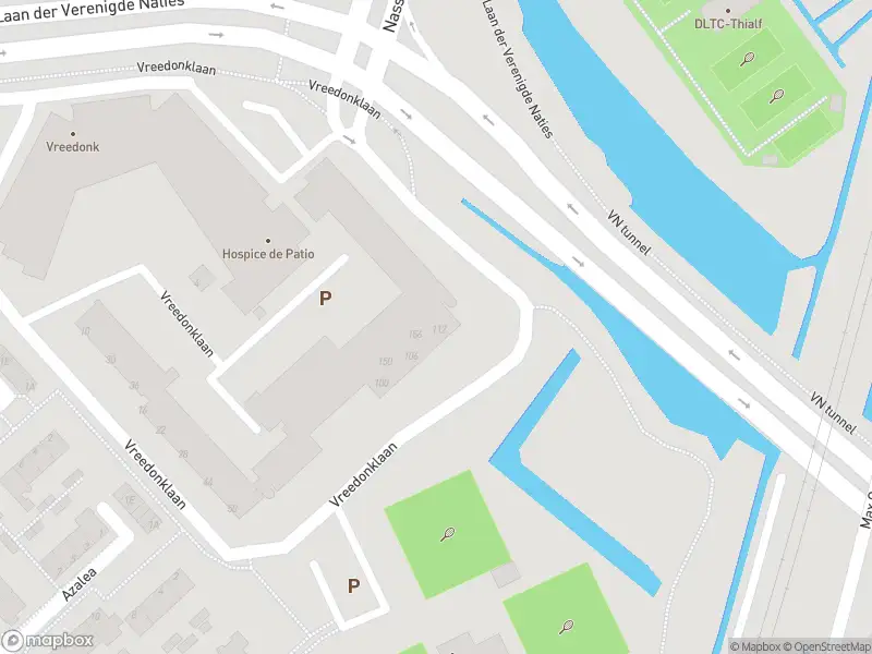 Ambulance naar de Vreedonklaan in Dordrecht