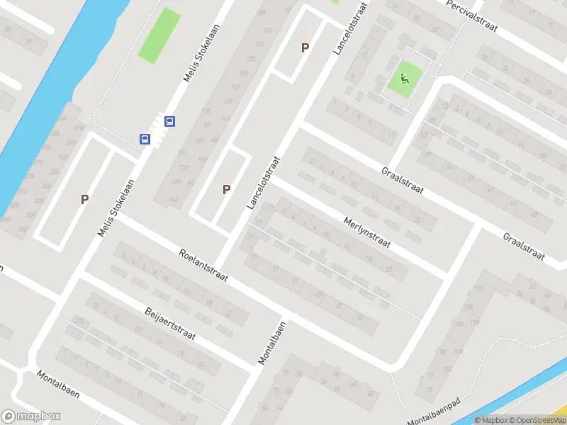 Ambulance met gepaste spoed naar de Merlynstraat in Alkmaar