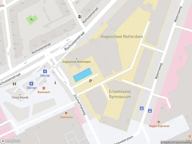 Ambulance met gepaste spoed naar de Museumpark in Rotterdam