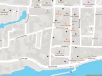 Ambulance met gepaste spoed naar de Lange Stoep in Lekkerkerk