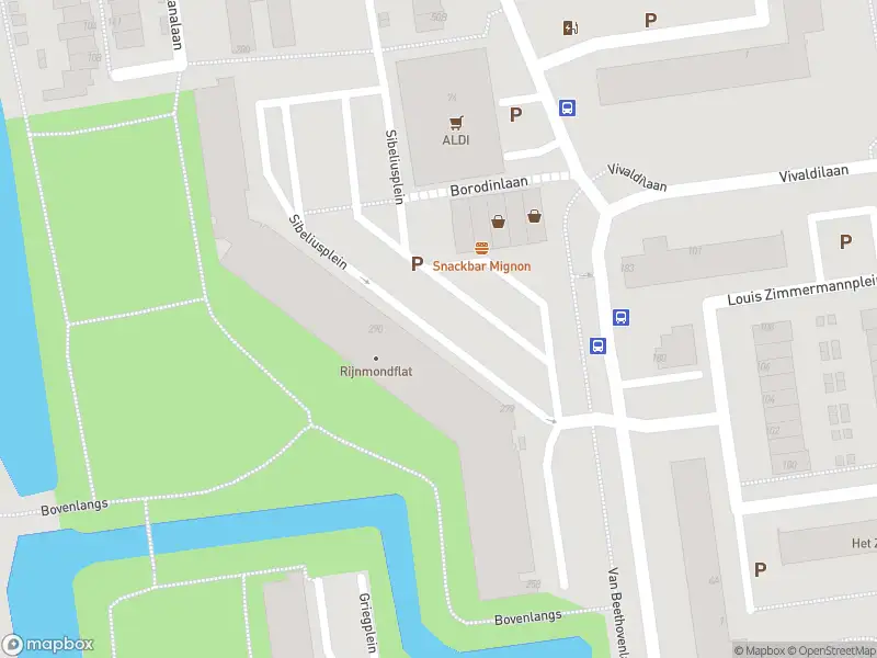 Ambulance met gepaste spoed naar de Sibeliusplein in Schiedam