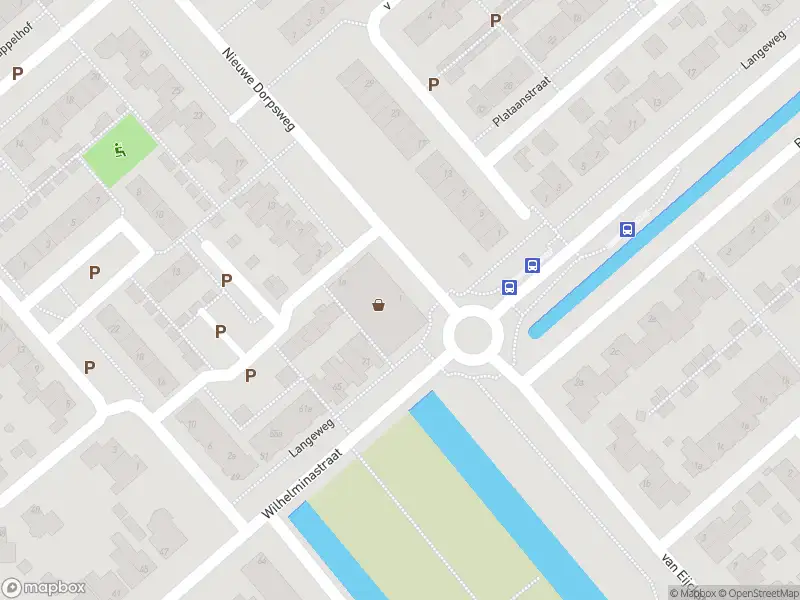 Brandweer met gepaste spoed naar de Nieuwe Dorpsweg in Fijnaart vanwege een liftopsluiting