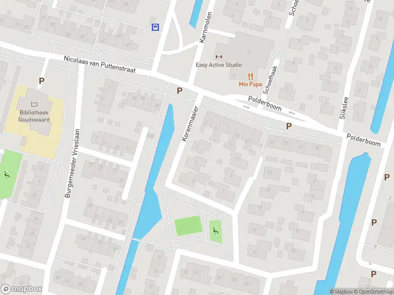 Ambulance met grote spoed naar de Korenmaaier in Goudswaard