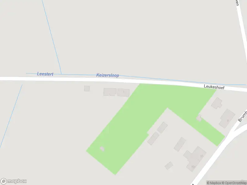 Brandweer met gepaste spoed naar de Leukeshoef in Neer vanwege dier(en) in nood