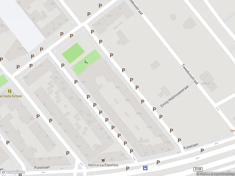 Ambulance met grote spoed naar de De la Reystraat in Rotterdam