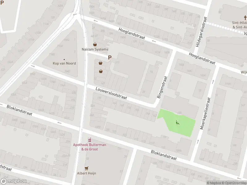 Ambulance met grote spoed naar de Louwerslootstraat in Rotterdam