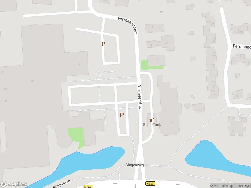 Politie naar de Vermeerstraat in Ommen vanwege aanrijding met letsel