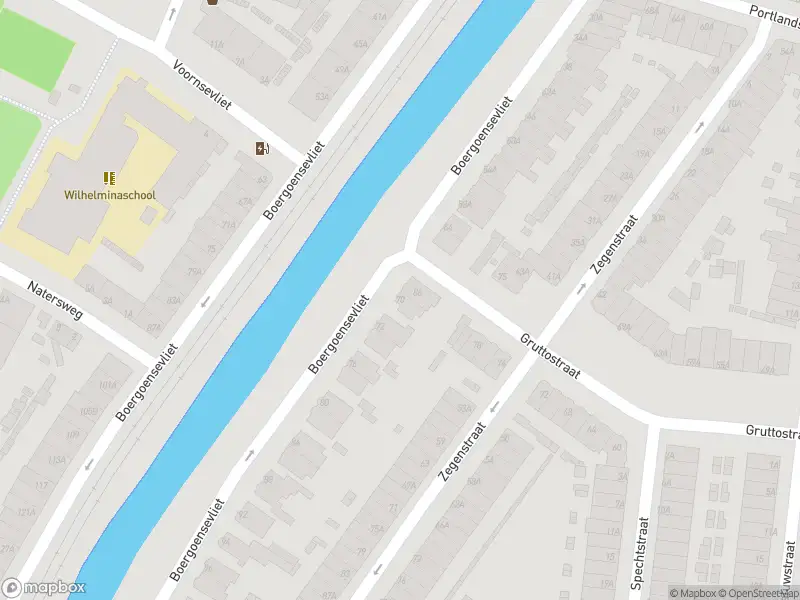 Ambulance met grote spoed naar de Boergoensevliet in Rotterdam
