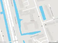 Brandweer met gepaste spoed naar de Adama van Scheltemaplein in Delft vanwege een liftopsluiting