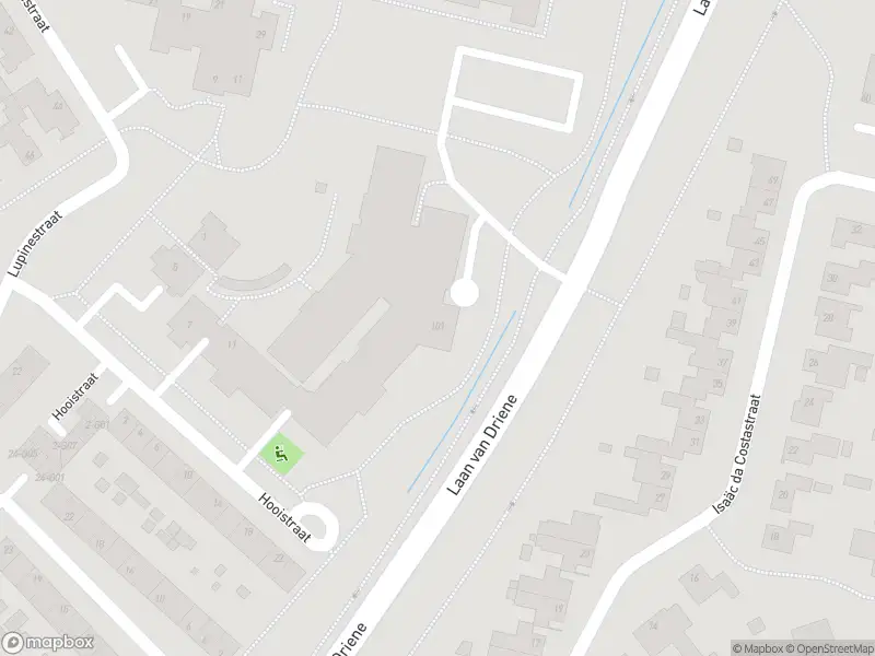 Politie naar de Laan van Driene in Hengelo vanwege aanrijding met letsel