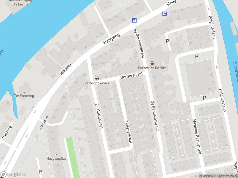 Ambulance met grote spoed naar de Tollensstraat in Leiden