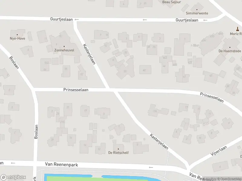 Politie met grote spoed naar de Kastanjelaan in Bergen vanwege letsel
