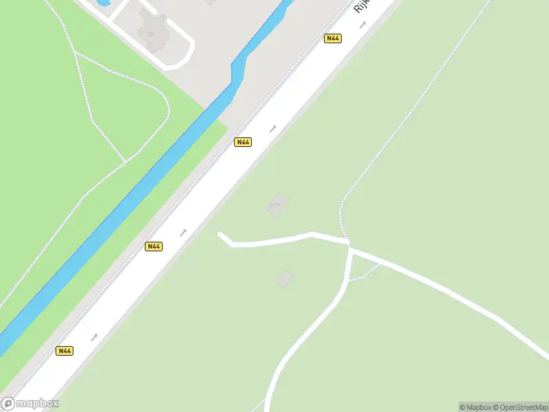 Ambulance met grote spoed naar de Raaphorst in Wassenaar