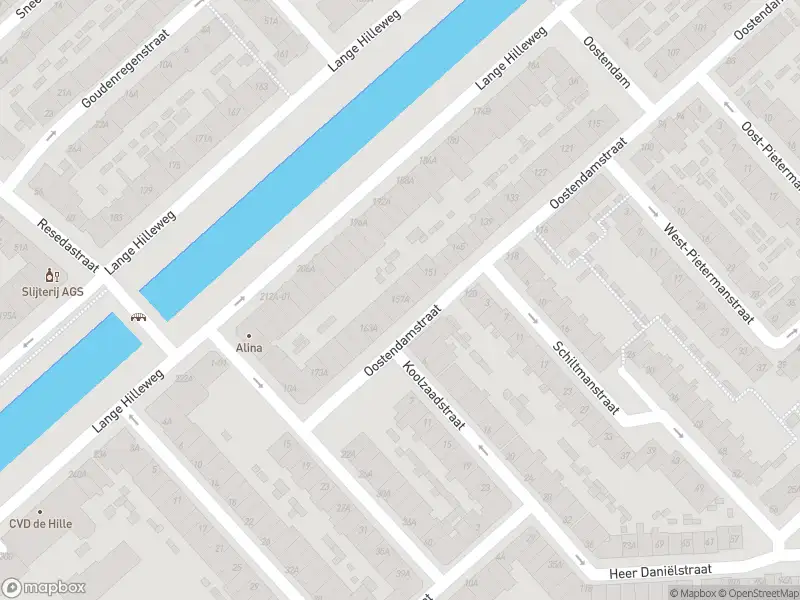 Ambulance met gepaste spoed naar de Oostendamstraat in Rotterdam