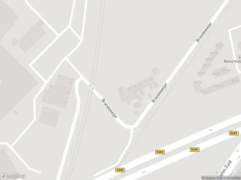 Brandweer met gepaste spoed naar de Brandeweijer in Roermond