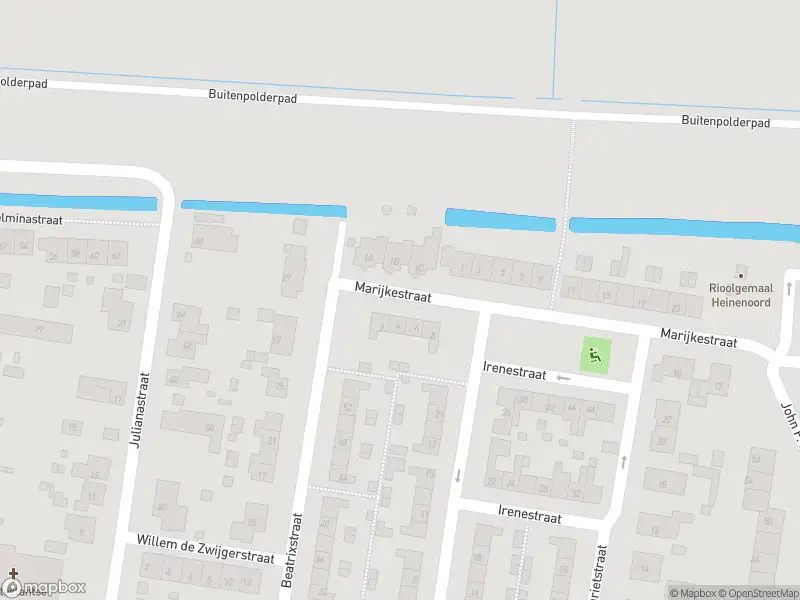 Ambulance met grote spoed naar de Marijkestraat in Heinenoord