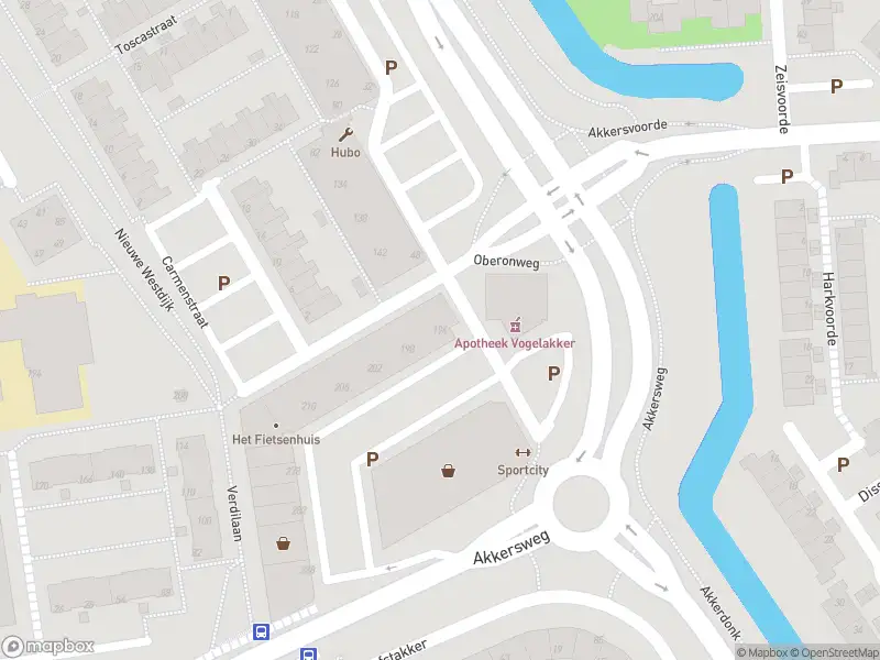 Ambulance met grote spoed naar de Oberonweg in Spijkenisse