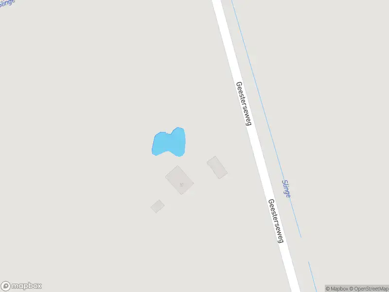 Brandweer met grote spoed naar de Geesterseweg in Gelselaar vanwege voertuigbrand